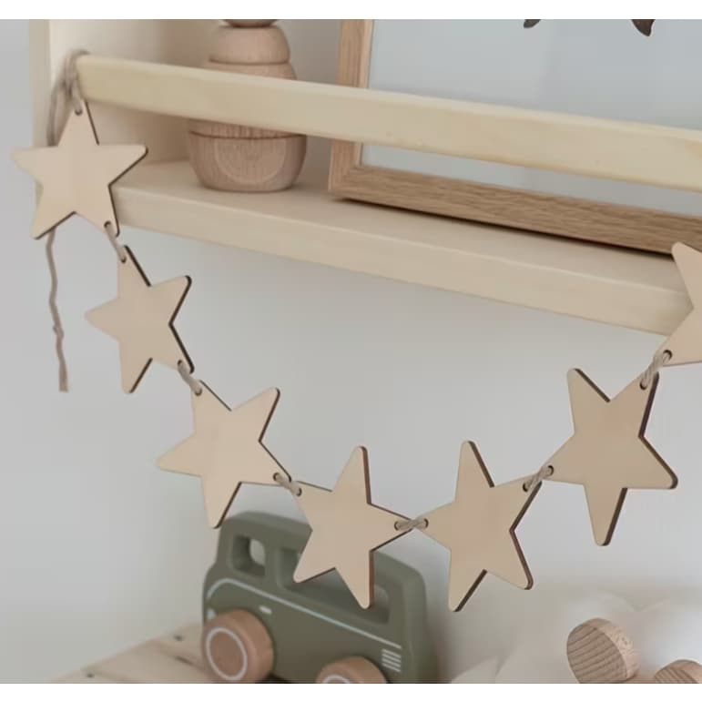 Um conjunto de estrelas de madeira, banners de estrelas adequados para presentes, decoração aniversario - Imagem 1